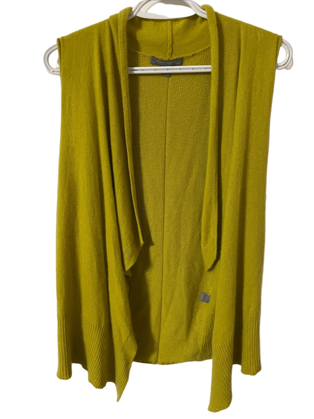 Neiman Marcus Cashmere Open-Front Vest in Chartreuse Size Medium